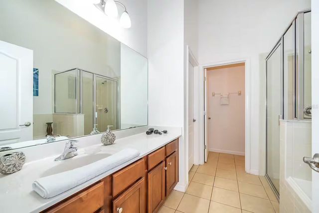 420 VIOLA DRIVE, Davenport, FL 33837