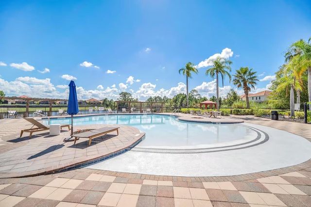 420 VIOLA DRIVE, Davenport, FL 33837