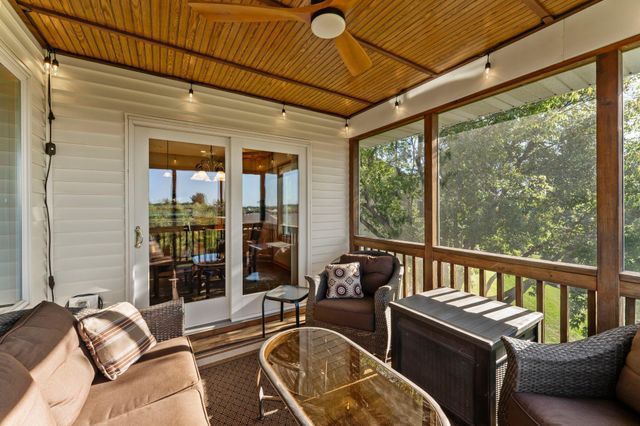 14958 Summit Circle NW, Prior Lake, MN 55372