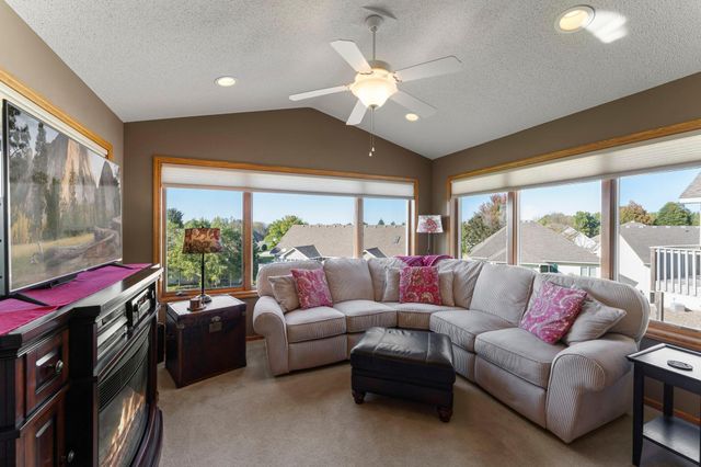 14958 Summit Circle NW, Prior Lake, MN 55372