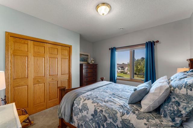 14958 Summit Circle NW, Prior Lake, MN 55372