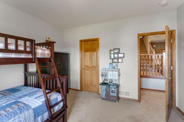 14958 Summit Circle NW, Prior Lake, MN 55372