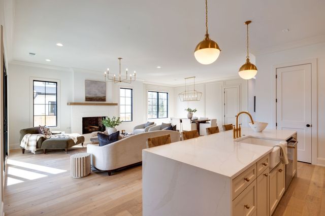 106 Cardiff Drive, Thompsons Station, TN 37179