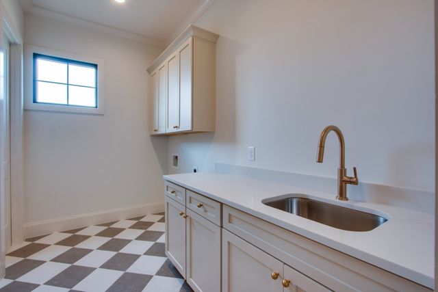 106 Cardiff Drive, Thompsons Station, TN 37179