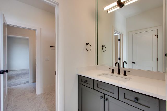 106 Cardiff Drive, Thompsons Station, TN 37179