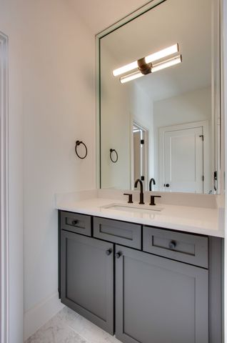 106 Cardiff Drive, Thompsons Station, TN 37179