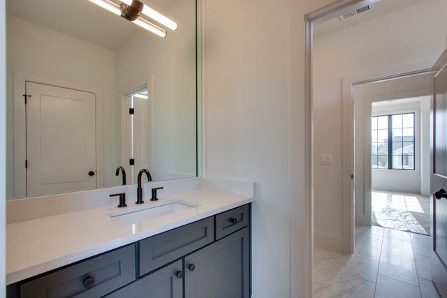 106 Cardiff Drive, Thompsons Station, TN 37179