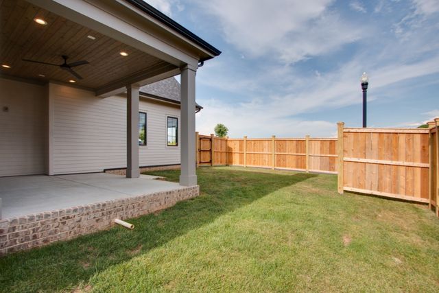 106 Cardiff Drive, Thompsons Station, TN 37179