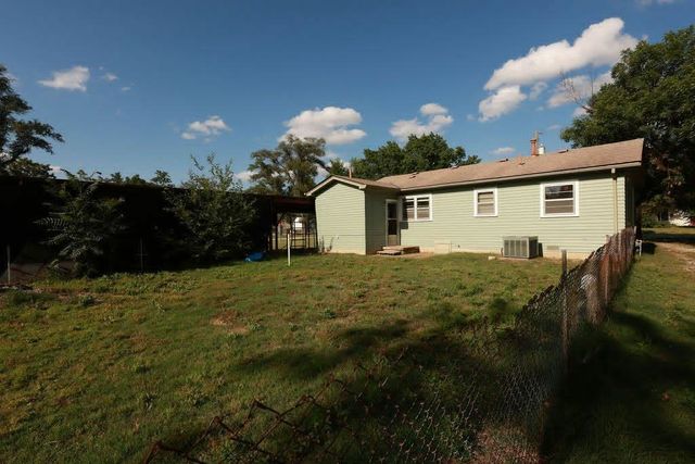 3229 N Salina Ave, Wichita, KS 67204
