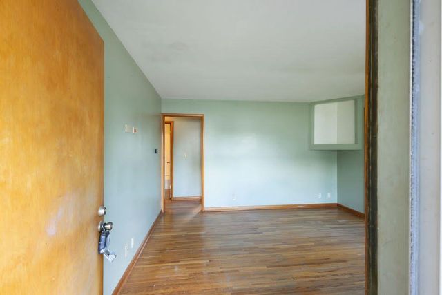 3229 N Salina Ave, Wichita, KS 67204