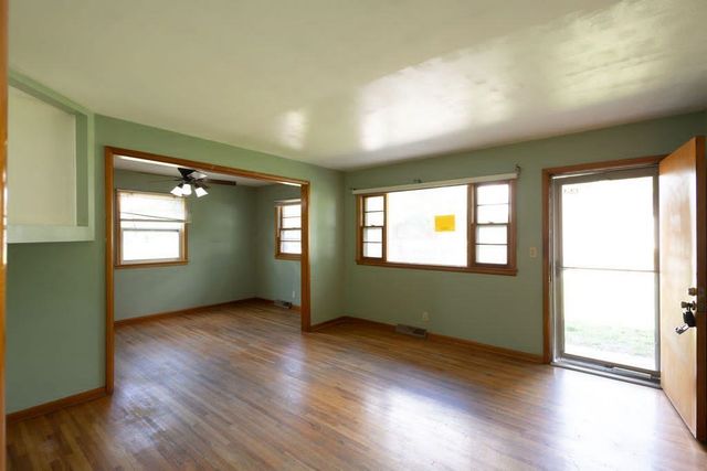 3229 N Salina Ave, Wichita, KS 67204