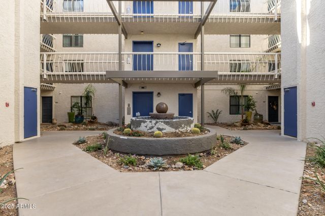 5136 N 31st Place 634, Phoenix, AZ 85016