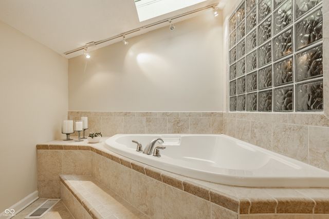 15015 Ascot Hills Drive S, Carmel, IN 46032