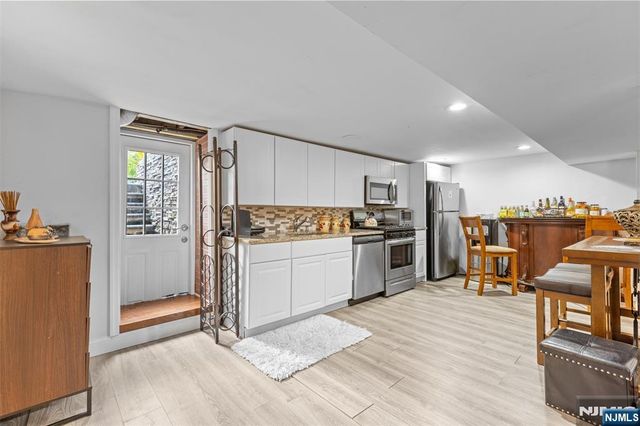 707 Chadwick Drive, Paramus, NJ 07652