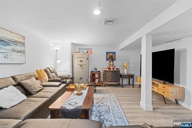 707 Chadwick Drive, Paramus, NJ 07652