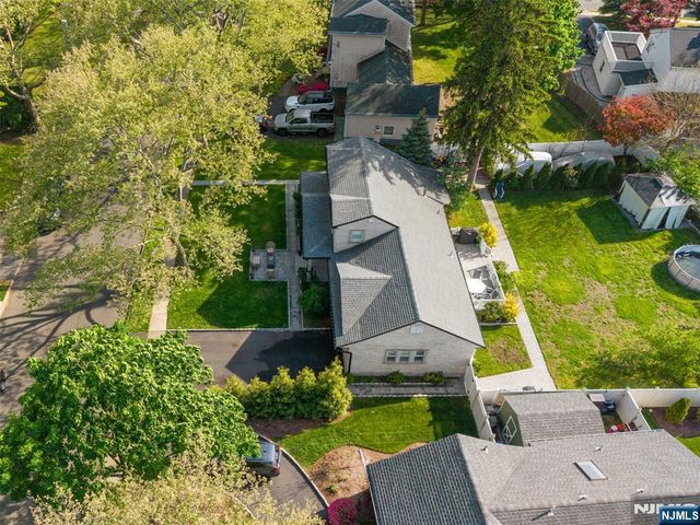 707 Chadwick Drive, Paramus, NJ 07652
