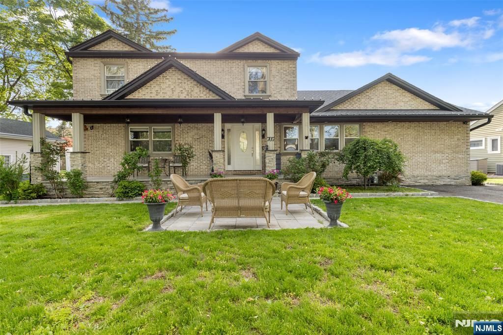 707 Chadwick Drive, Paramus, NJ 07652