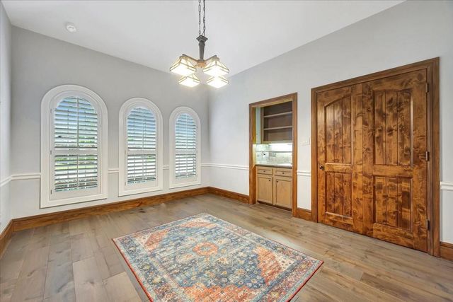 15502 Greens Cove Way, Houston, TX 77059