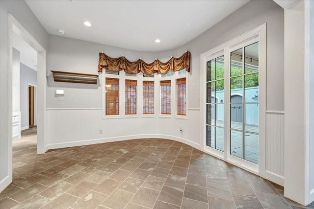 15502 Greens Cove Way, Houston, TX 77059