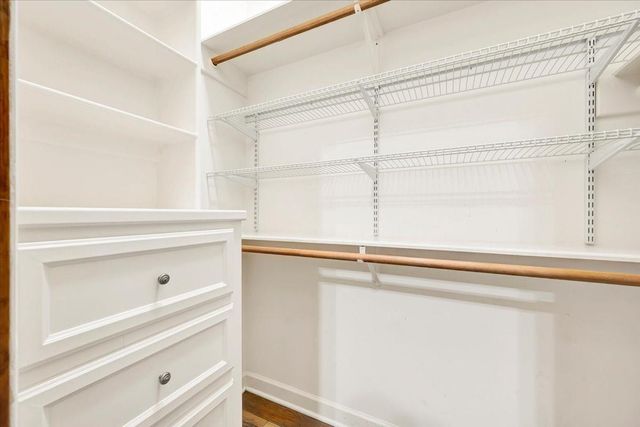 15502 Greens Cove Way, Houston, TX 77059