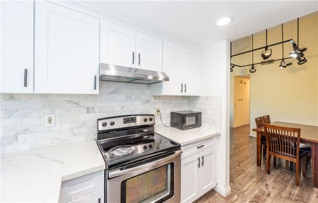 375 Stanford Court 9, Irvine, CA 92612