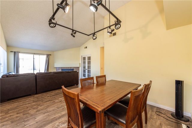 375 Stanford Court 9, Irvine, CA 92612