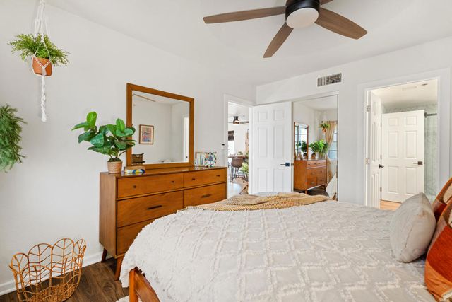 2700 Lawrence Crossley Road 105, Palm Springs, CA 92264