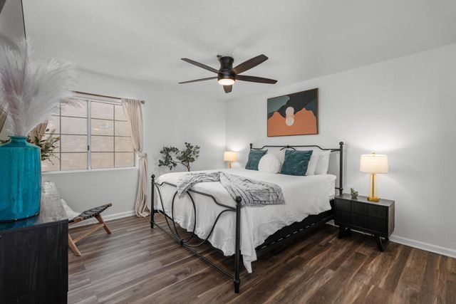 2700 Lawrence Crossley Road 105, Palm Springs, CA 92264