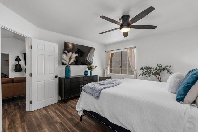 2700 Lawrence Crossley Road 105, Palm Springs, CA 92264