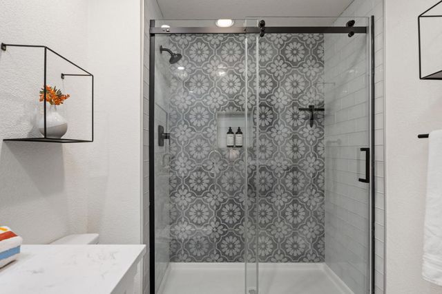 2700 Lawrence Crossley Road 105, Palm Springs, CA 92264