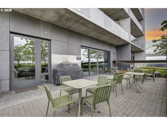 1150 Nw QUIMBY St 204, Portland, OR 97209