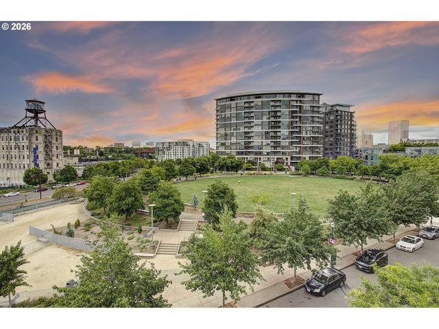 1150 Nw QUIMBY St 204, Portland, OR 97209