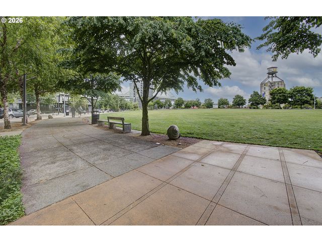 1150 Nw QUIMBY St 204, Portland, OR 97209