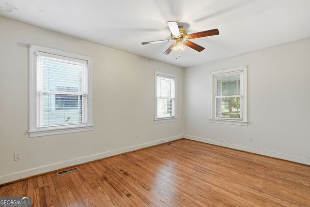 2103 E 37th Street, Savannah, GA 31404