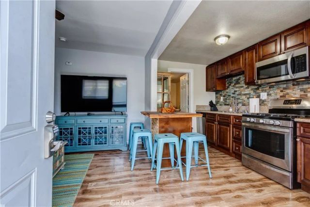 3532 Baltic Avenue, Long Beach, CA 90810
