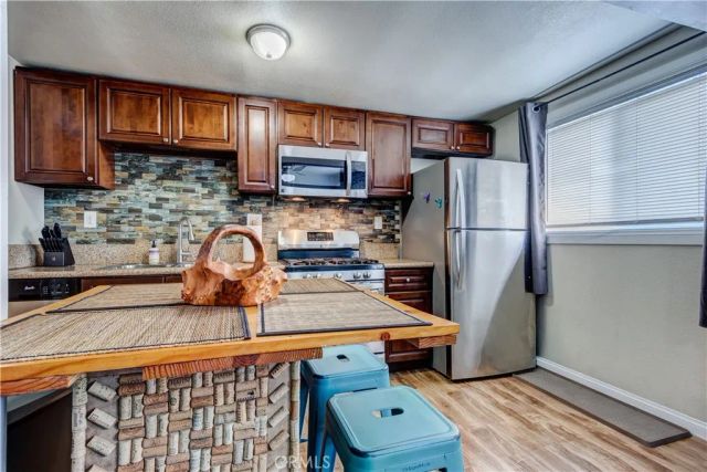 3532 Baltic Avenue, Long Beach, CA 90810