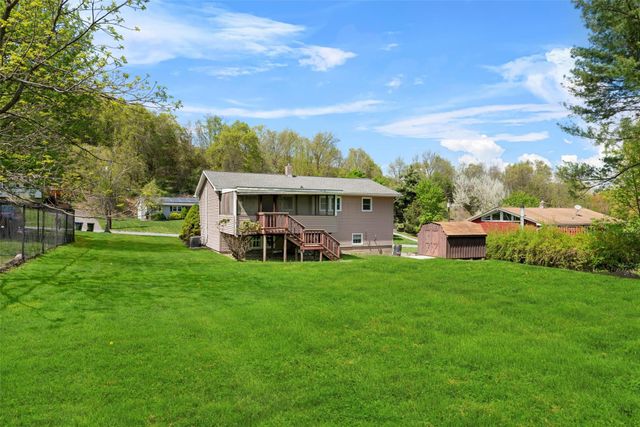 12 Mari Road, Chester, NY 10918