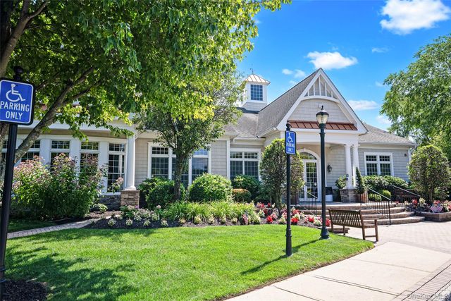 14 Concerto Drive, Lake Grove, NY 11755