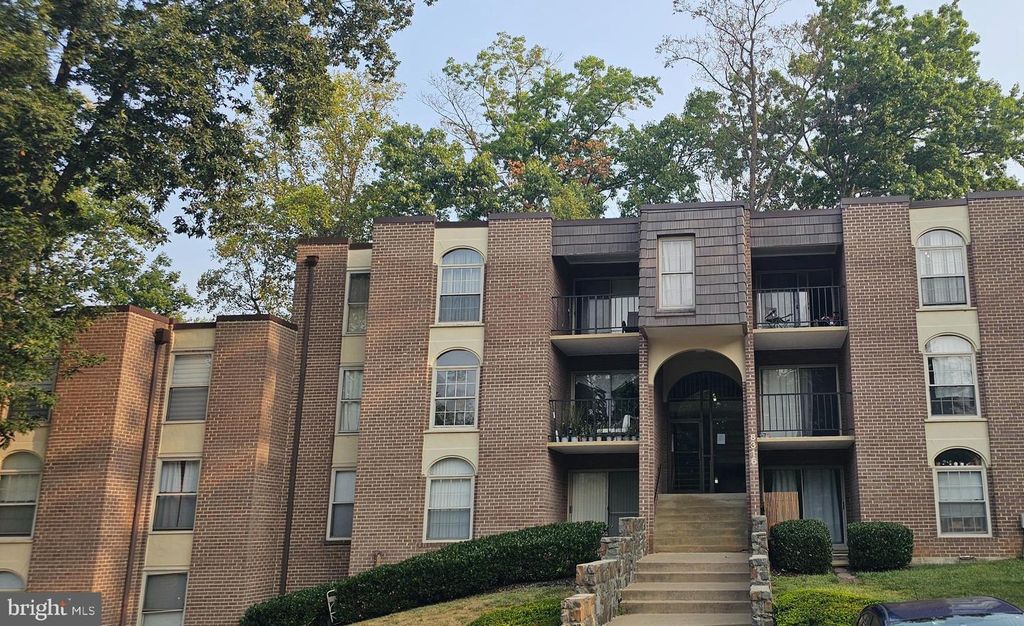 8316 TOBIN RD #8316-11, Annandale, VA 22003