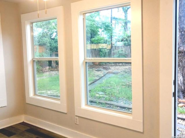 338 Queen Anne, San Antonio, TX 78209