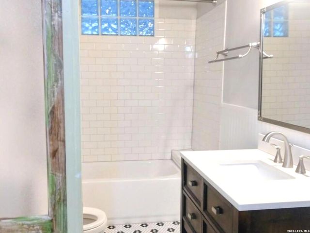 338 Queen Anne, San Antonio, TX 78209