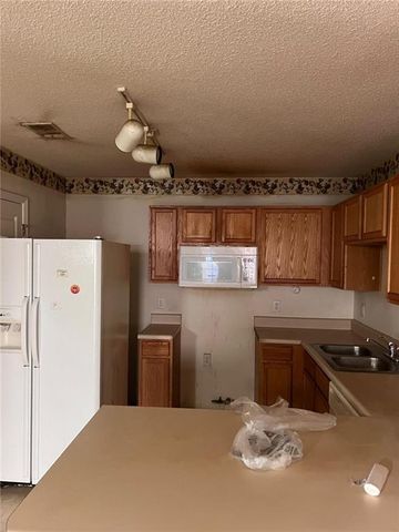 3393 Sable Chase, College Park, GA 30349