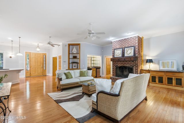 3370 Oyster Bed Cove SW, Supply, NC 28462