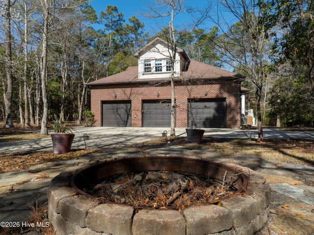 3370 Oyster Bed Cove SW, Supply, NC 28462