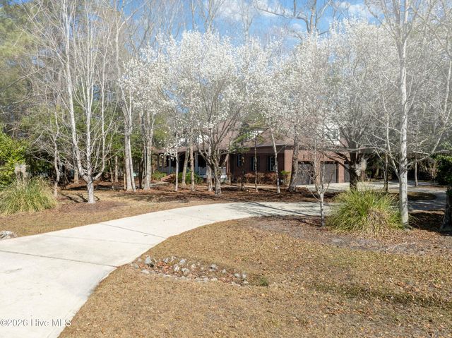 3370 Oyster Bed Cove SW, Supply, NC 28462