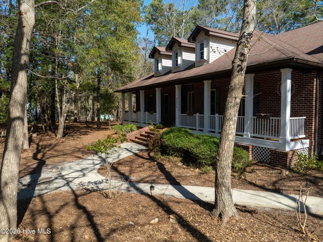 3370 Oyster Bed Cove SW, Supply, NC 28462