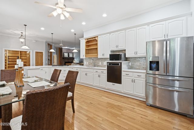 3370 Oyster Bed Cove SW, Supply, NC 28462