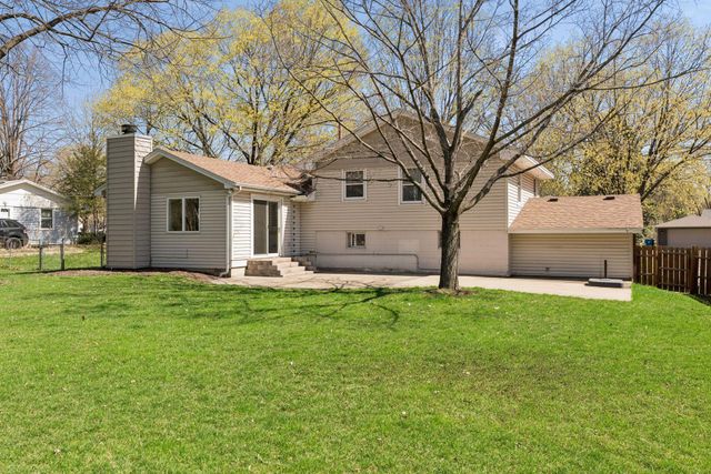 11032 Little Avenue S, Bloomington, MN 55437