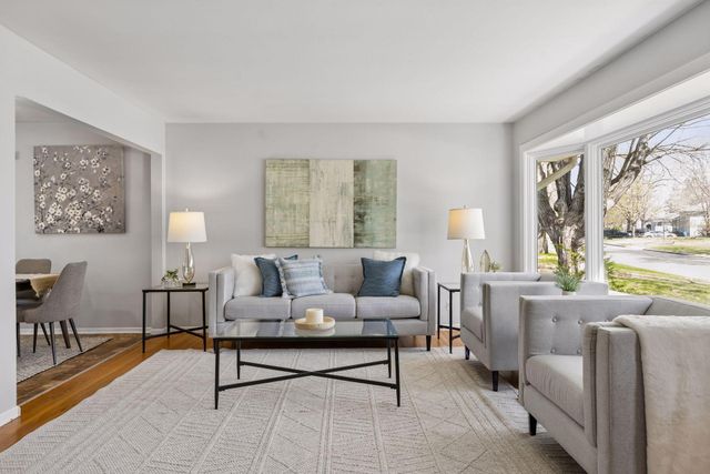 11032 Little Avenue S, Bloomington, MN 55437