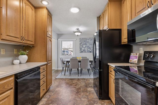 11032 Little Avenue S, Bloomington, MN 55437